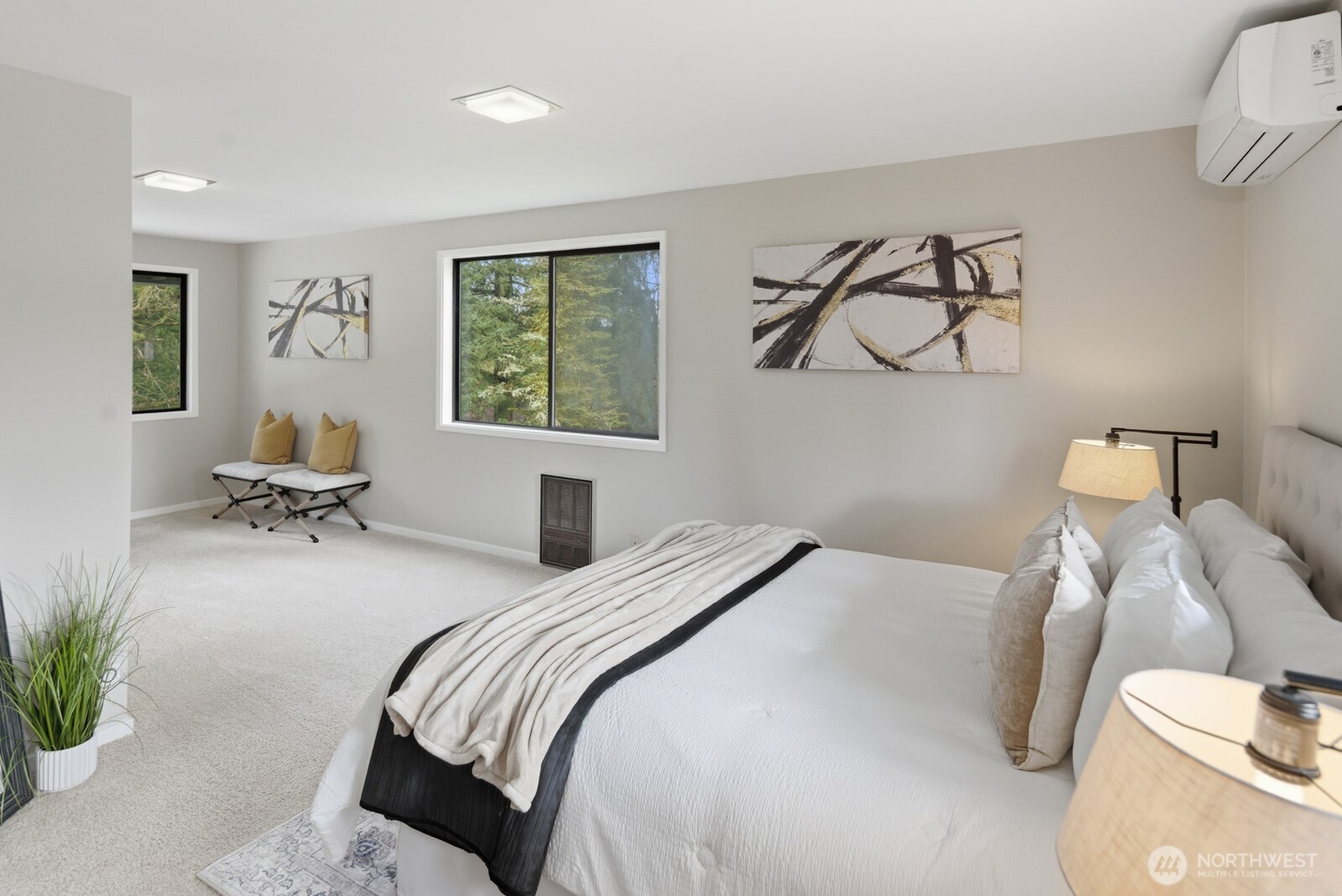 19105 18th Avenue W, Lynnwood, WA 98036-4860