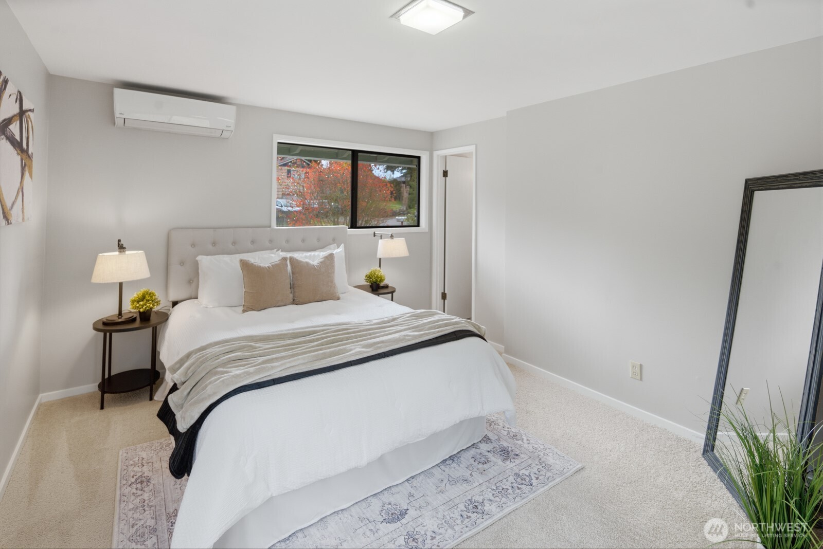 19105 18th Avenue W, Lynnwood, WA 98036-4860