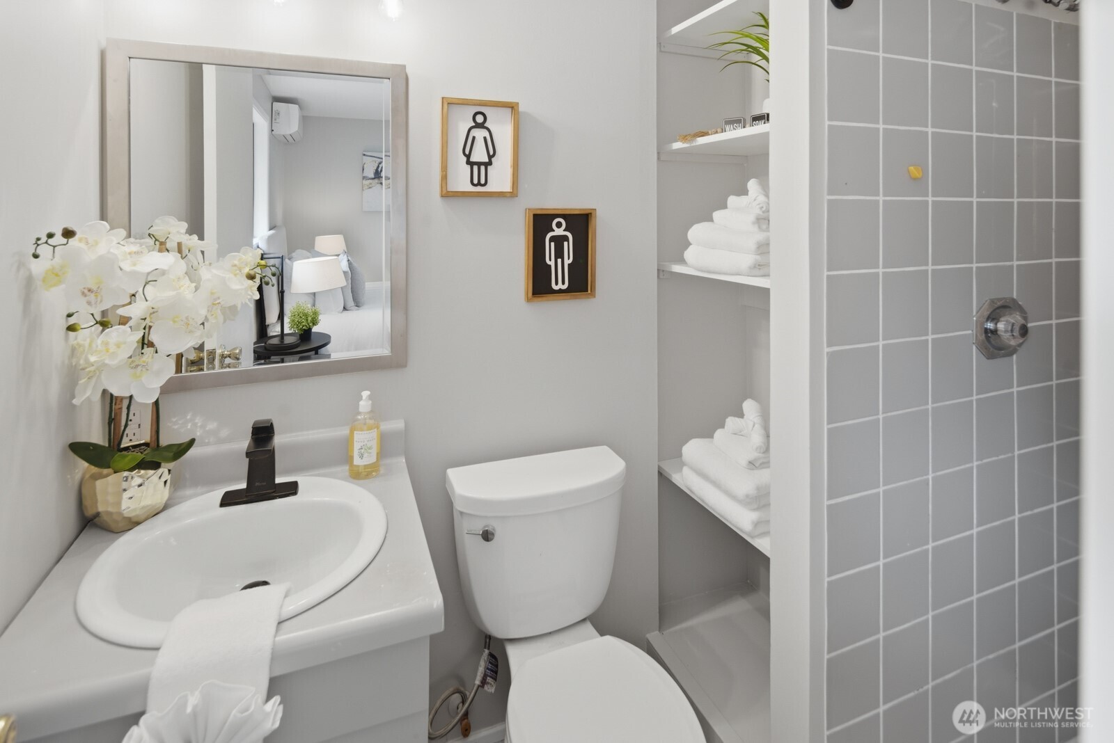 19105 18th Avenue W, Lynnwood, WA 98036-4860