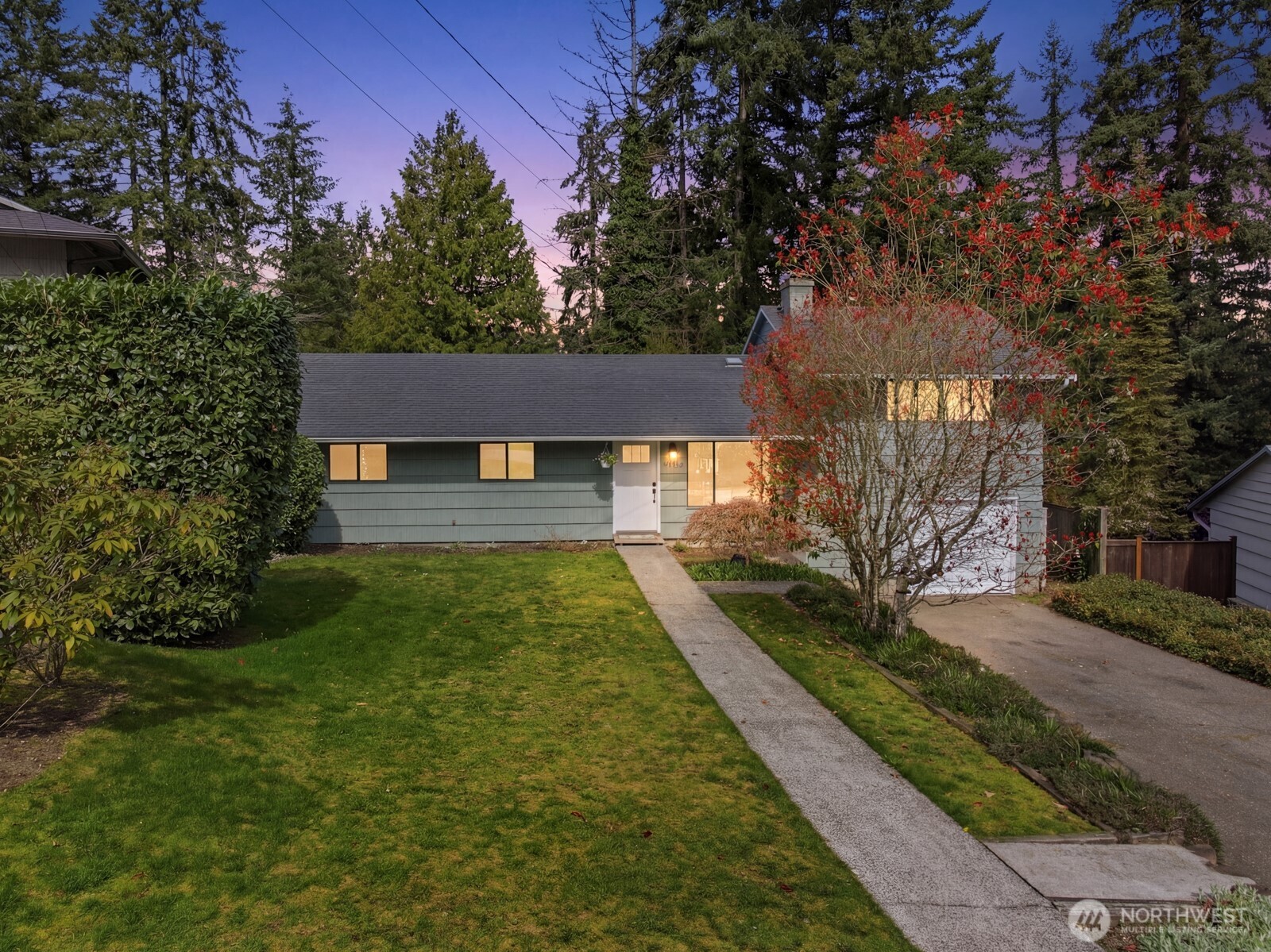19105 18th Avenue W, Lynnwood, WA 98036-4860