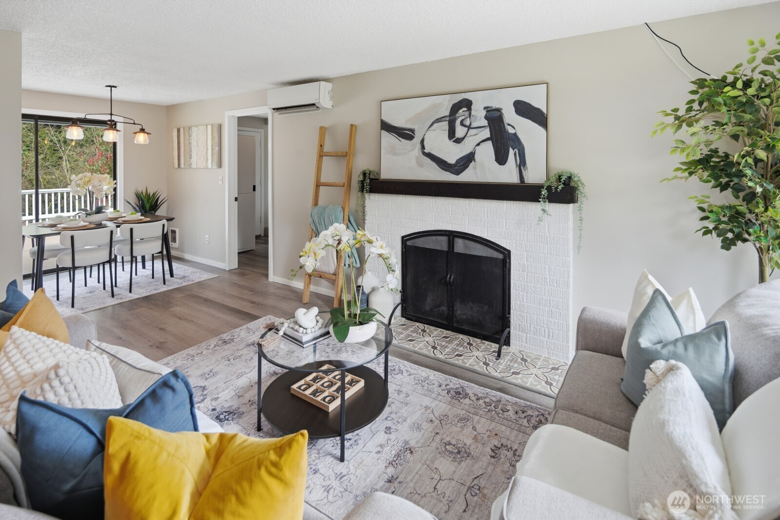 19105 18th Avenue W, Lynnwood, WA 98036-4860