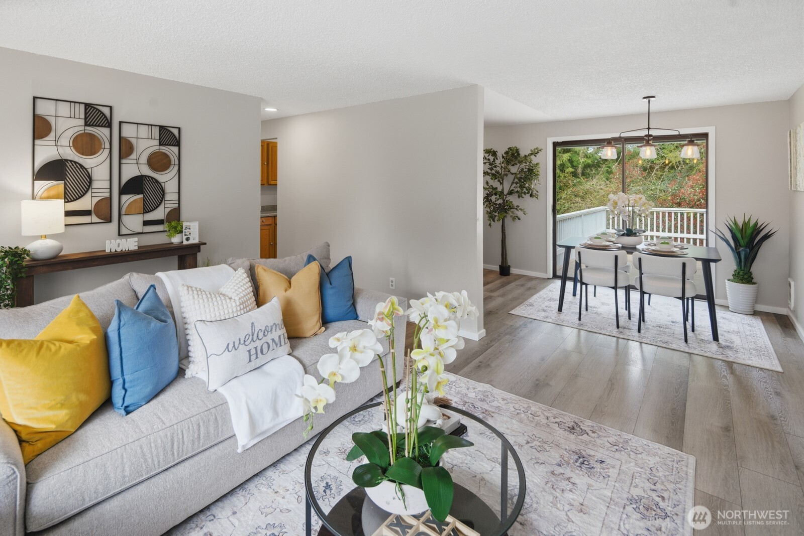 19105 18th Avenue W, Lynnwood, WA 98036-4860