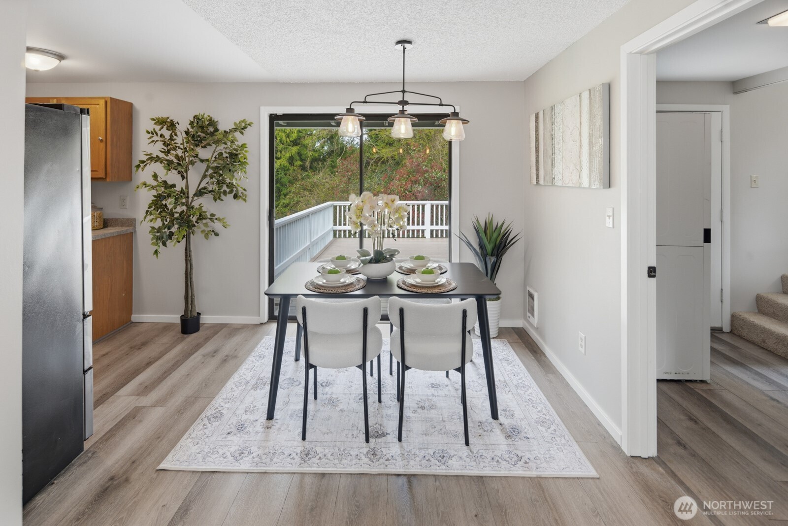 19105 18th Avenue W, Lynnwood, WA 98036-4860