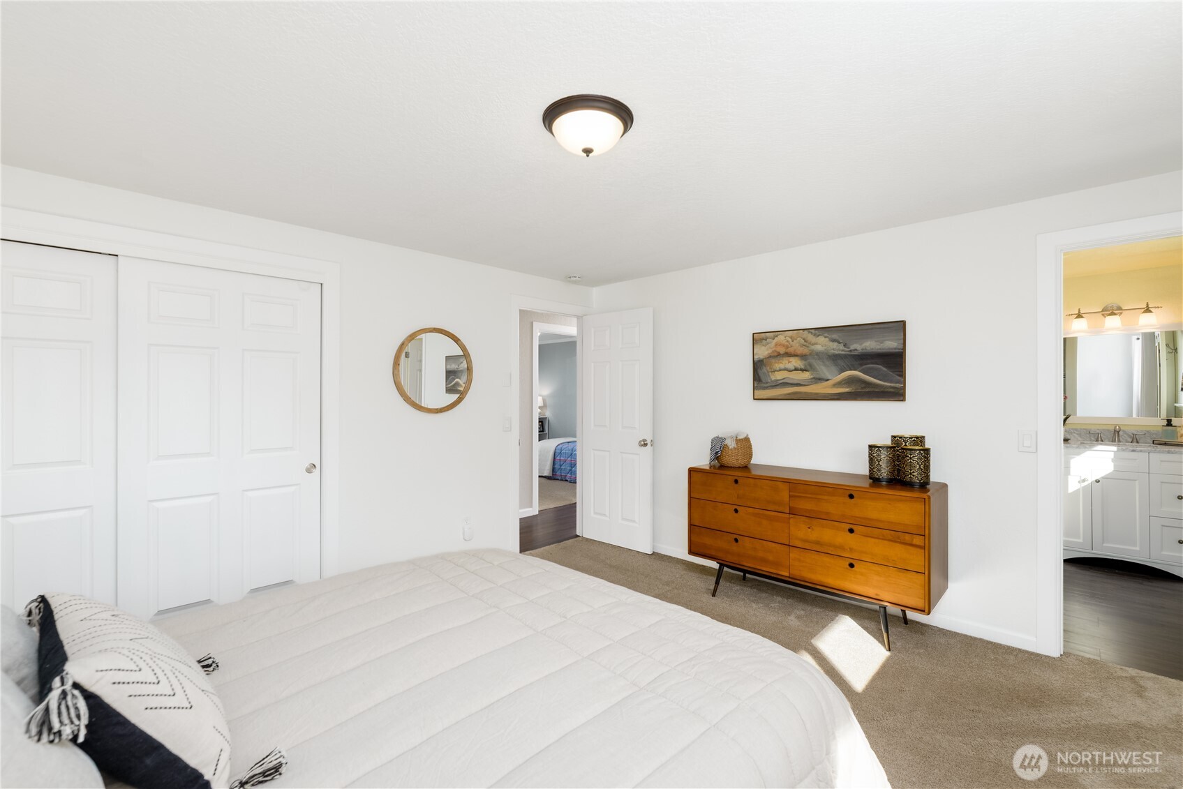 3633 Crabapple Place , Port Angeles, WA 98362