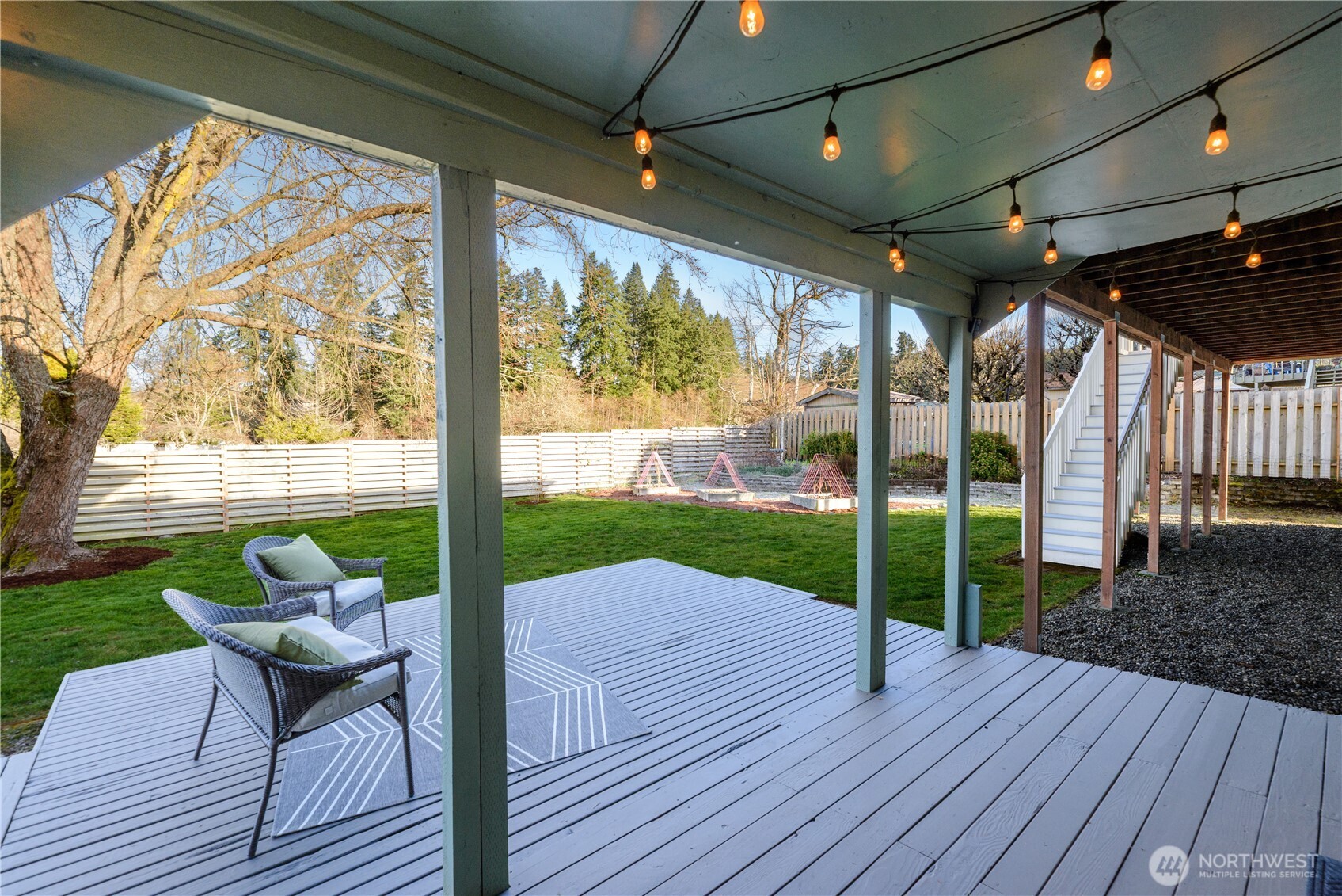 3633 Crabapple Place , Port Angeles, WA 98362