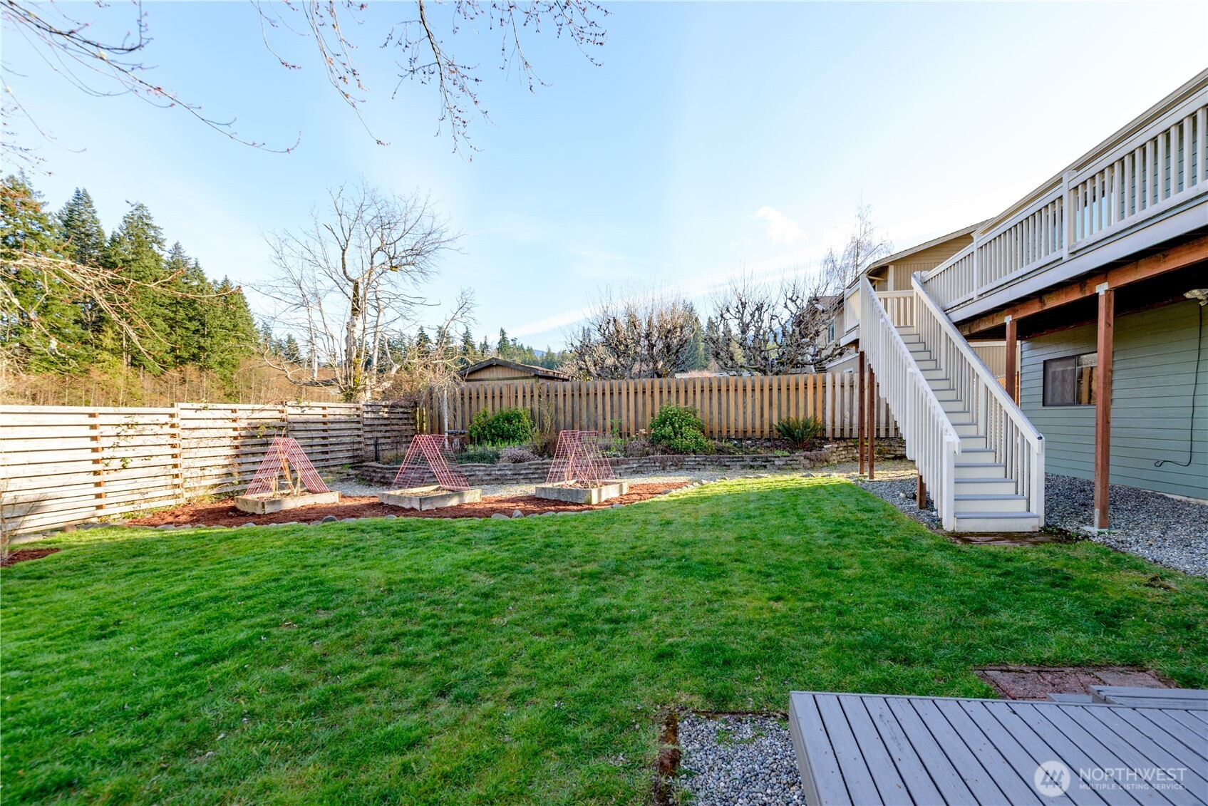 3633 Crabapple Place , Port Angeles, WA 98362