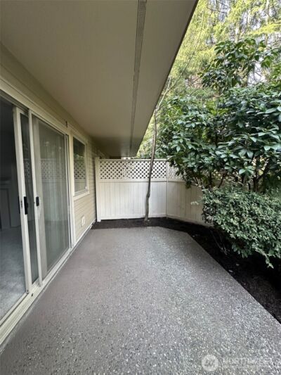 200 99th Avenue NE #16, Bellevue, WA 98004 - Photo 14