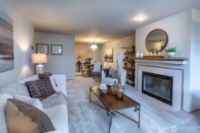 200 99th Avenue NE #16, Bellevue, WA 98004 - Photo 3