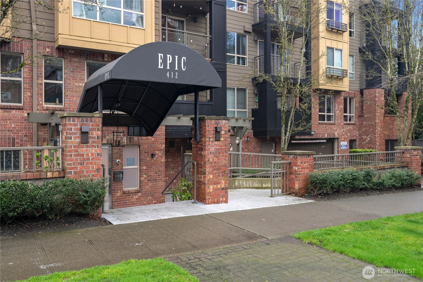 412 11th Avenue #209, Seattle, WA 98122
