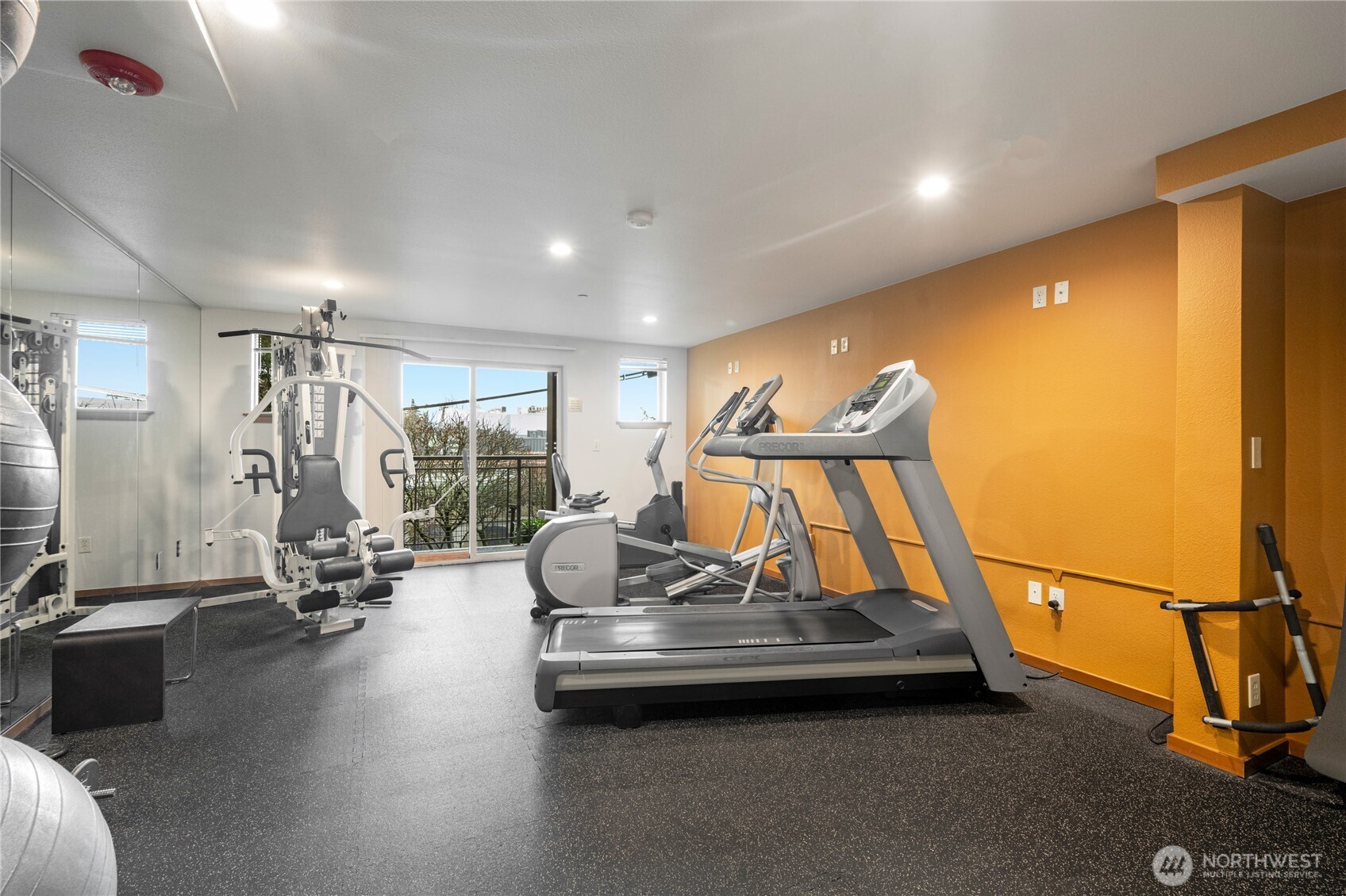 412 11th Avenue #209, Seattle, WA 98122