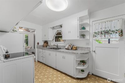 516 N 5th Avenue SW, Tumwater, WA 98512 - Photo 11