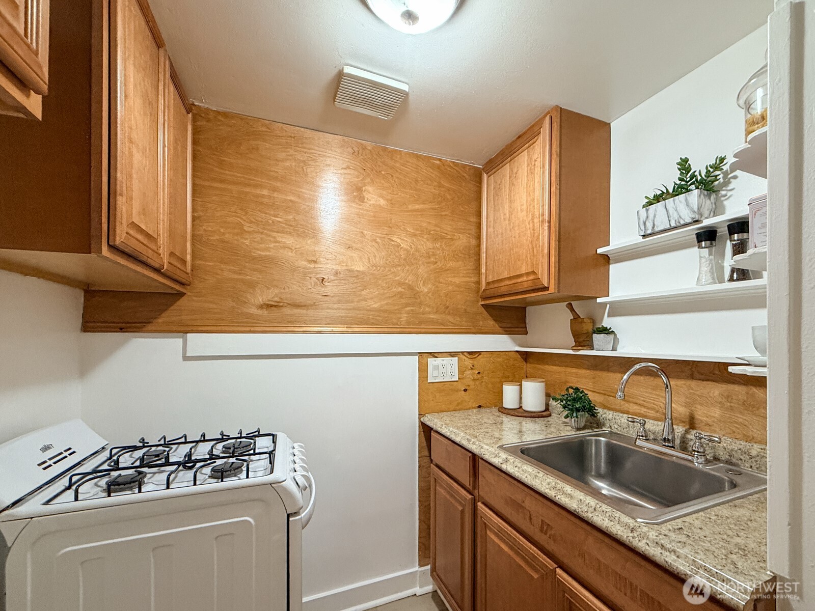 8856 32ND Avenue SW #A, Seattle, WA 98126