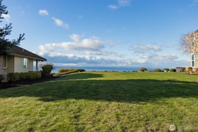 14025 61st Place W, Edmonds, WA 98026-3619 - Photo 13