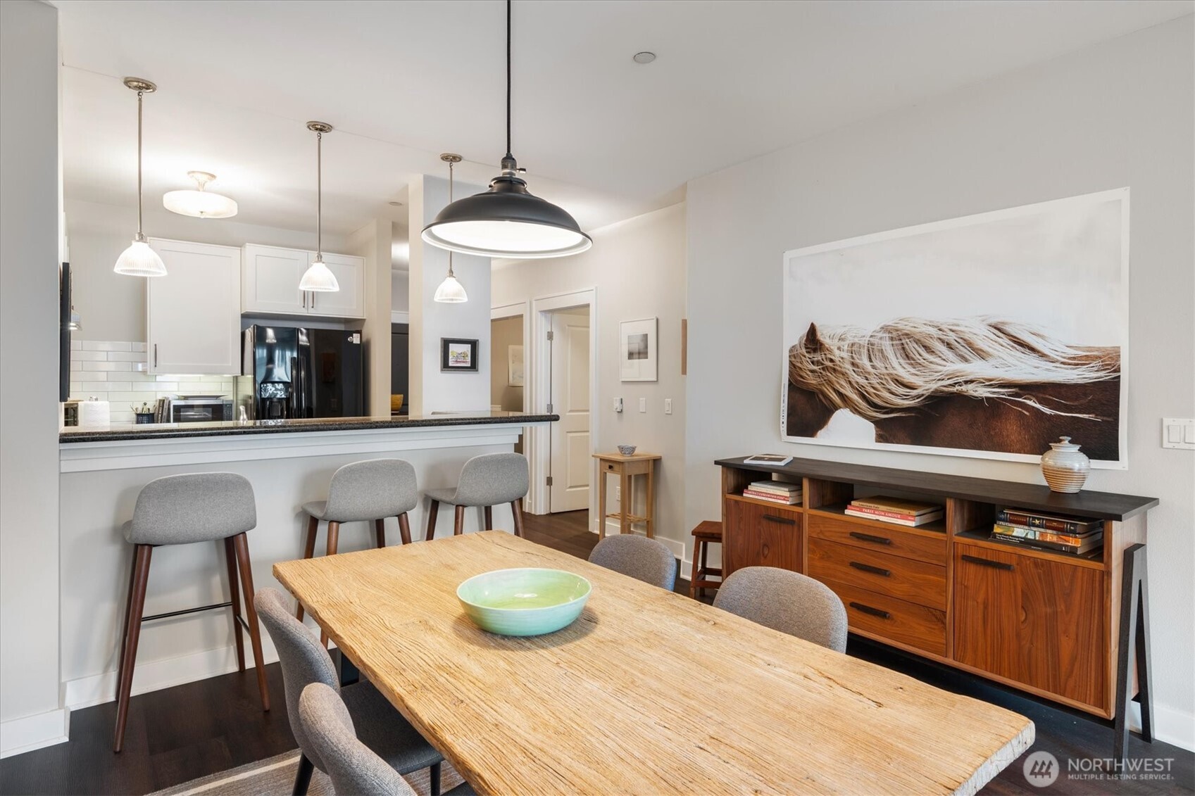 3217 Eastlake Avenue E #210, Seattle, WA 98102