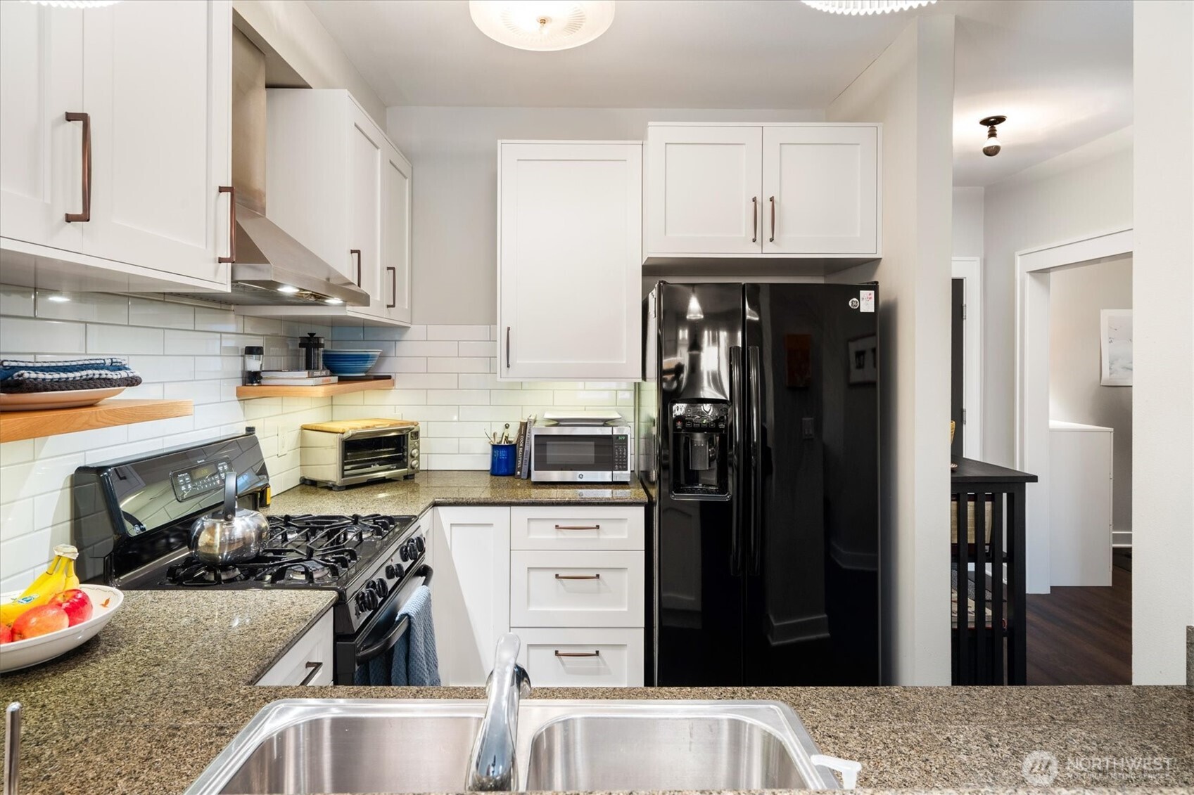 3217 Eastlake Avenue E #210, Seattle, WA 98102