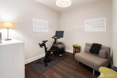 3217 Eastlake Avenue E #210, Seattle, WA 98102 - Photo 23