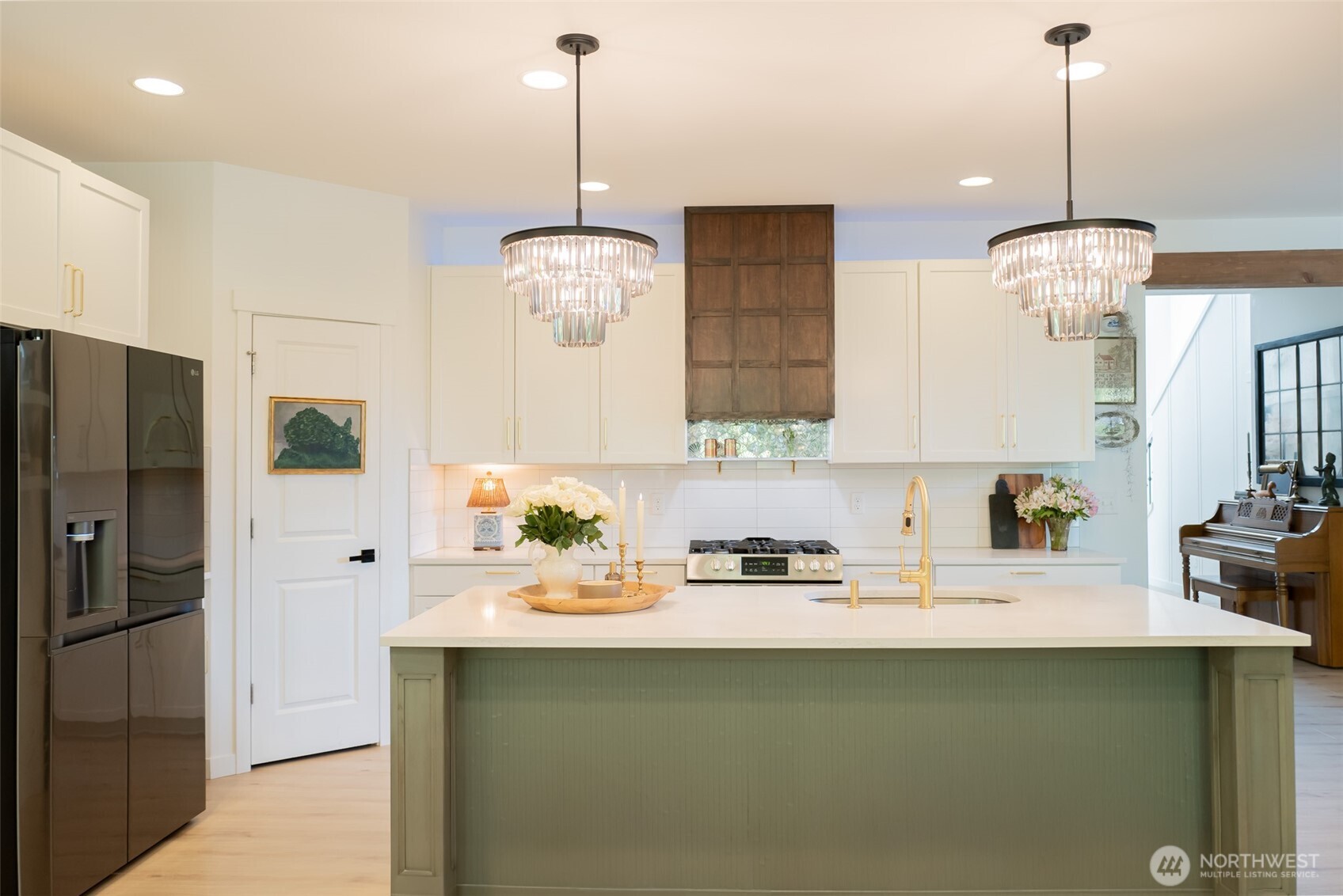 5170 Sophie Street , Bremerton, WA 98312-8004