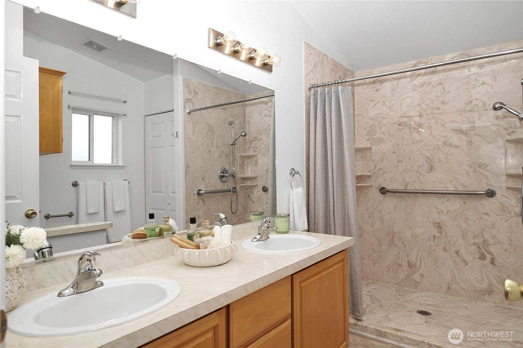 24027 222nd Place SE #88, Maple Valley, WA 98038