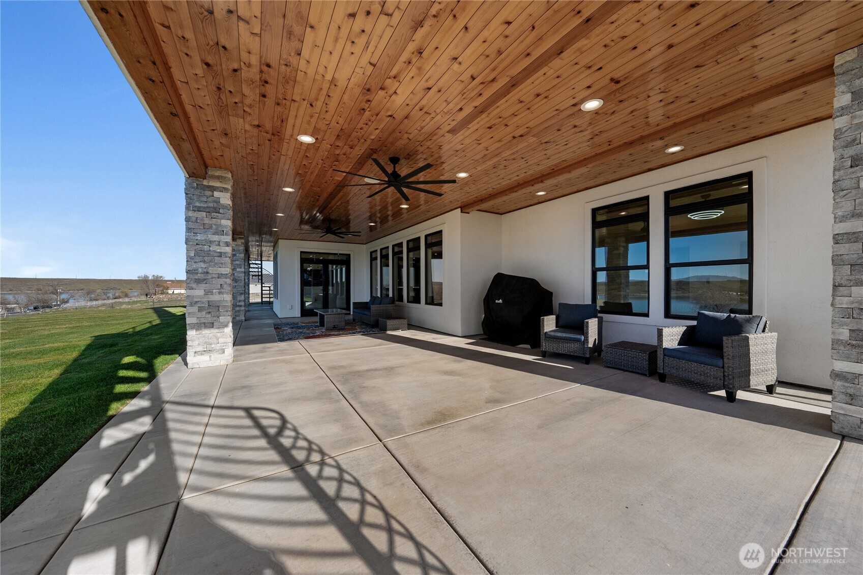 5874 Panorama Drive , Moses Lake, WA 98837