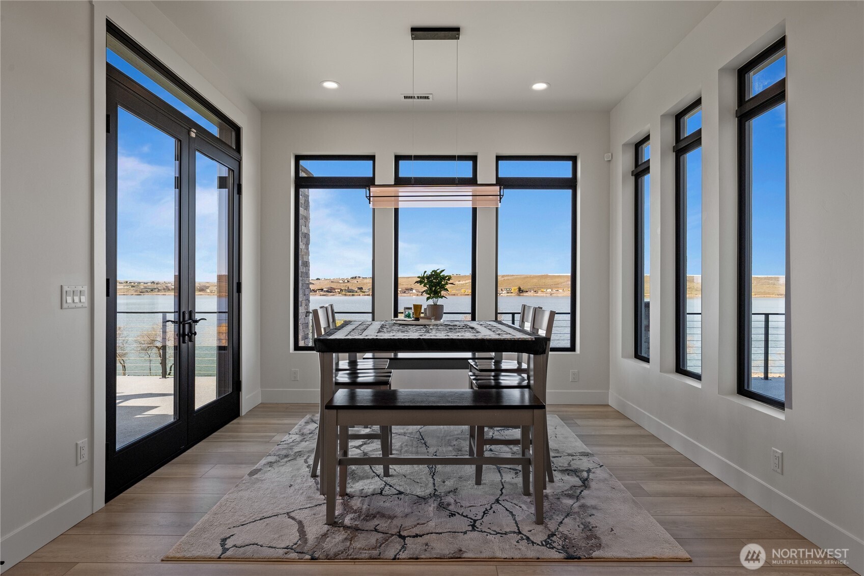 5874 Panorama Drive , Moses Lake, WA 98837