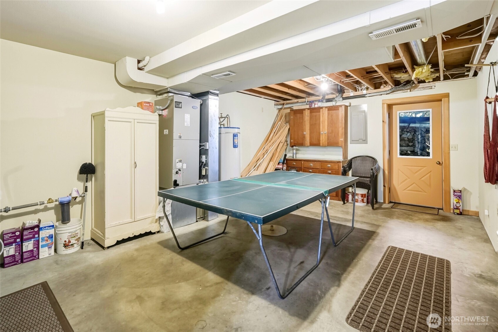 154 Rockaway Beach Lane , Camano Island, WA 98282-8545