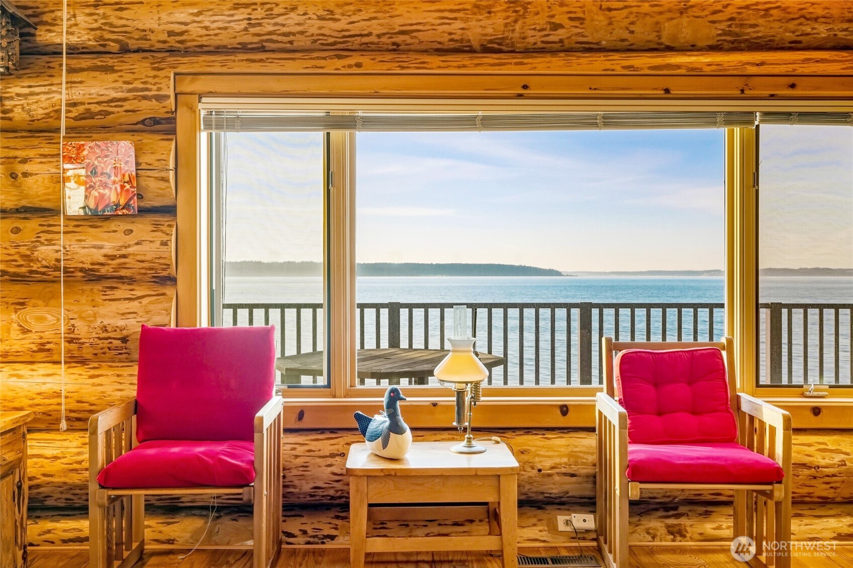 154 Rockaway Beach Lane , Camano Island, WA 98282-8545