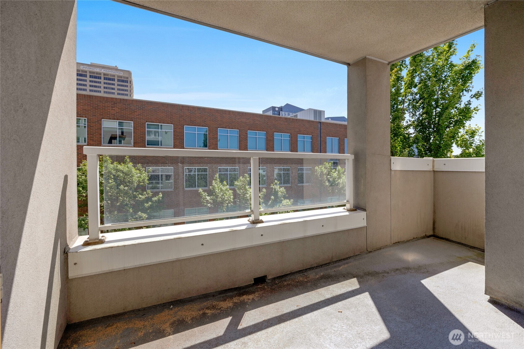 4343 Roosevelt Way NE #401, Seattle, WA 98105