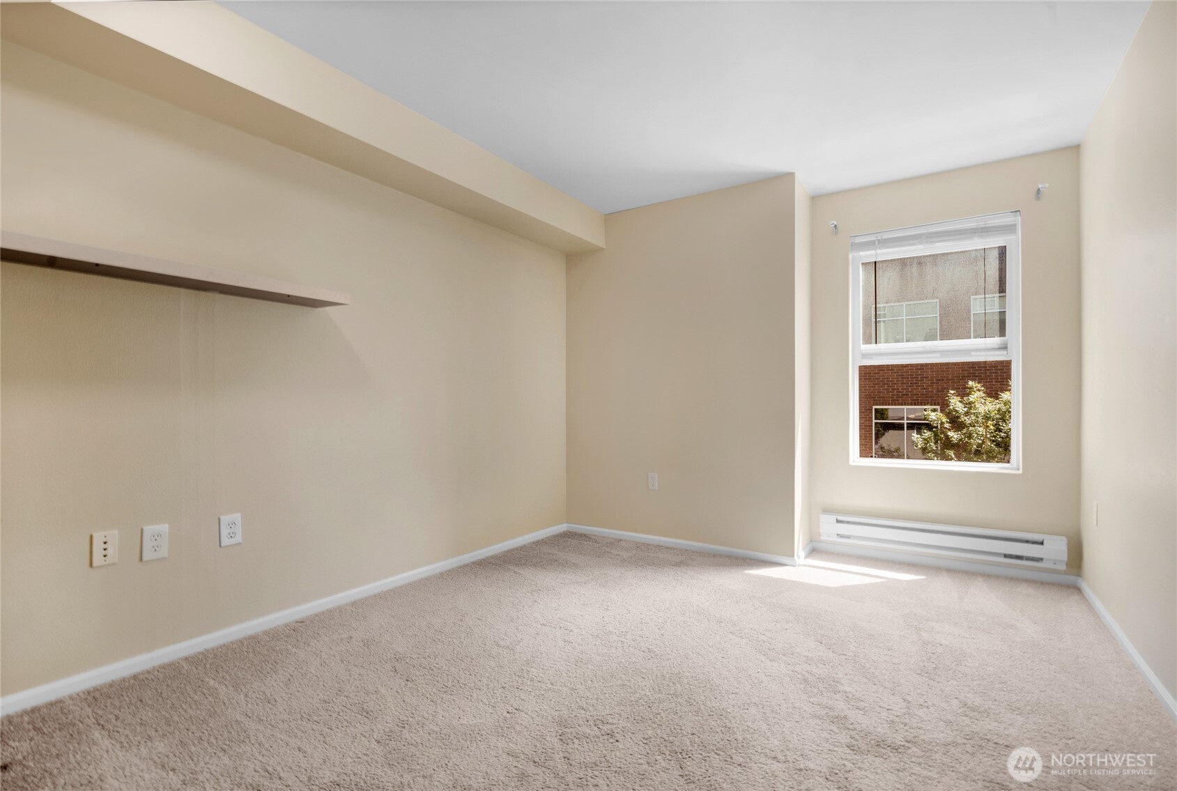 4343 Roosevelt Way NE #401, Seattle, WA 98105