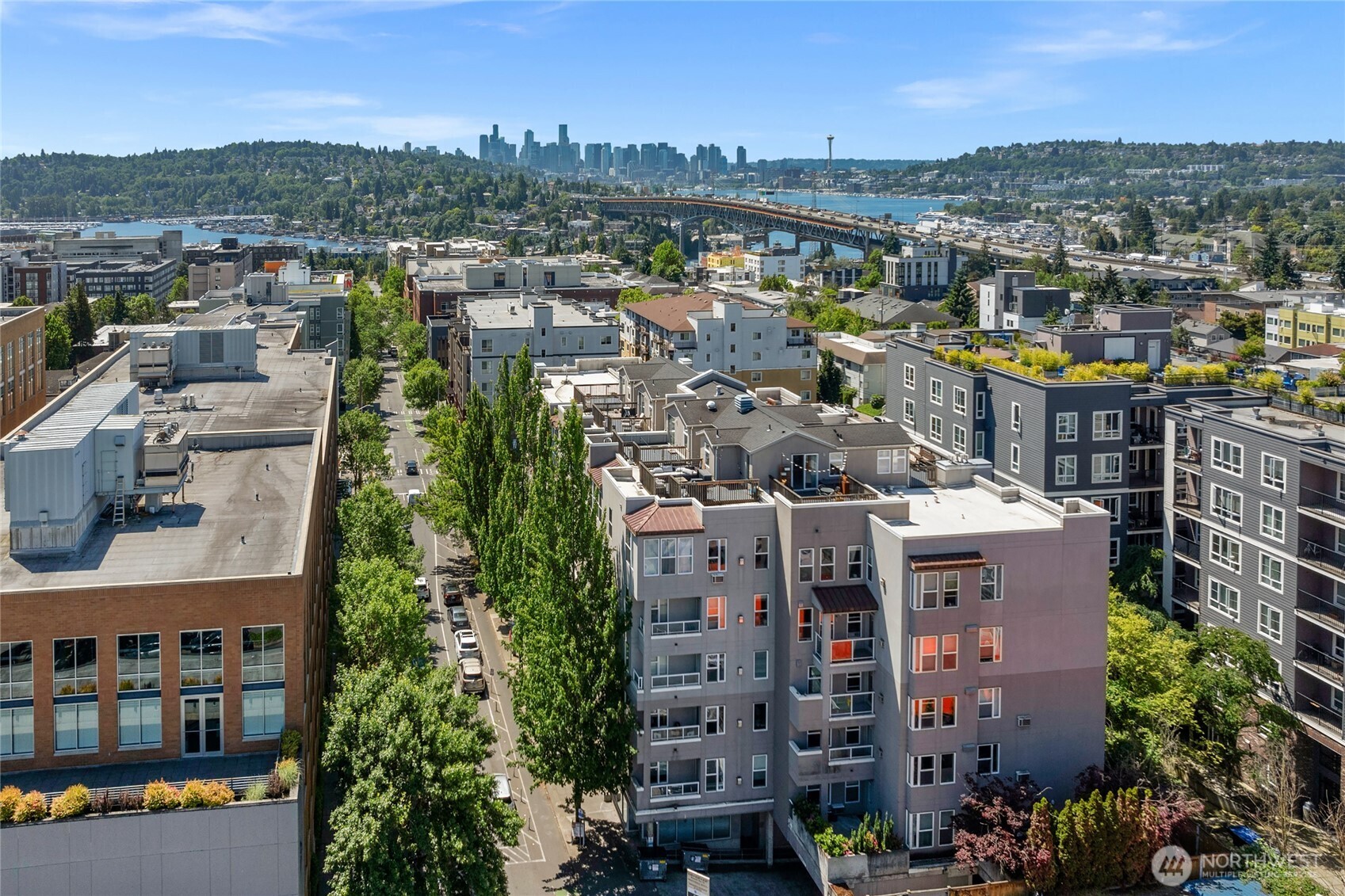 4343 Roosevelt Way NE #401, Seattle, WA 98105