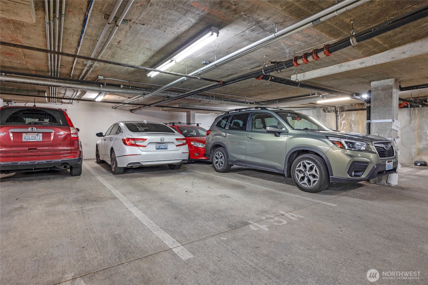 4343 Roosevelt Way NE #401, Seattle, WA 98105