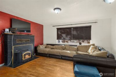 11815 C Street S, Tacoma, WA 98444 - Photo 11
