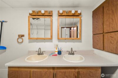11815 C Street S, Tacoma, WA 98444 - Photo 22