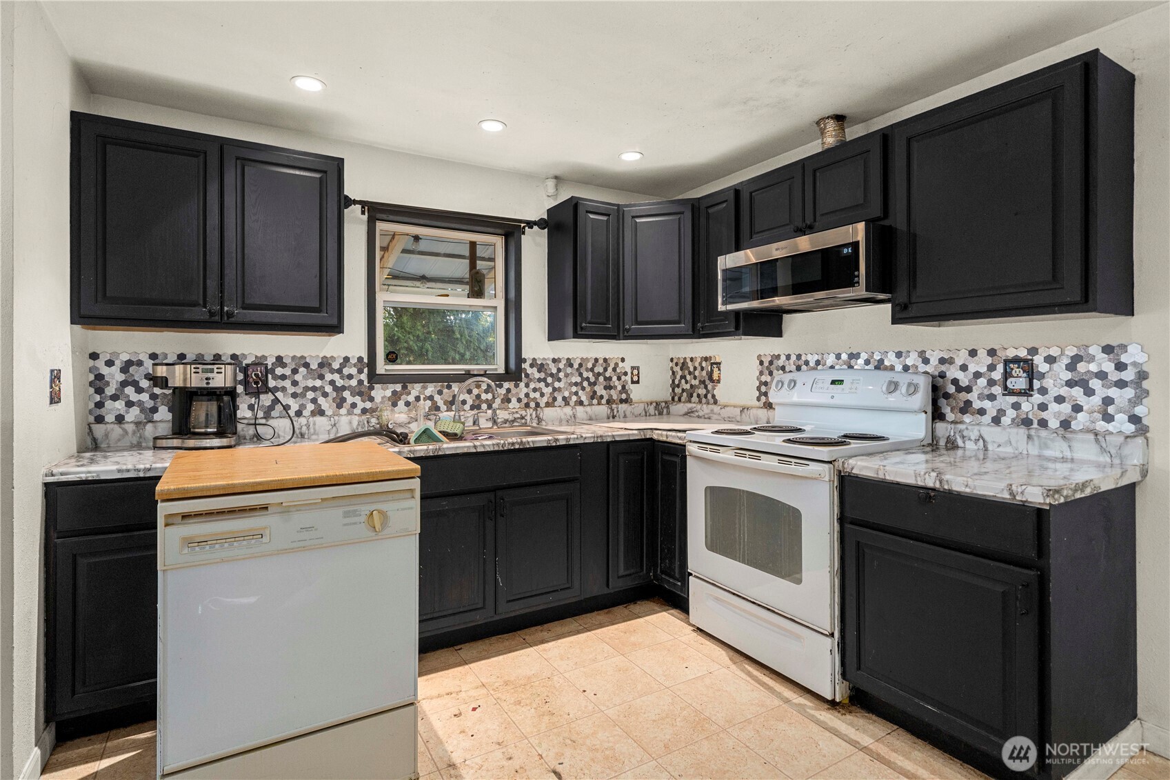 11815 C Street S, Tacoma, WA 98444