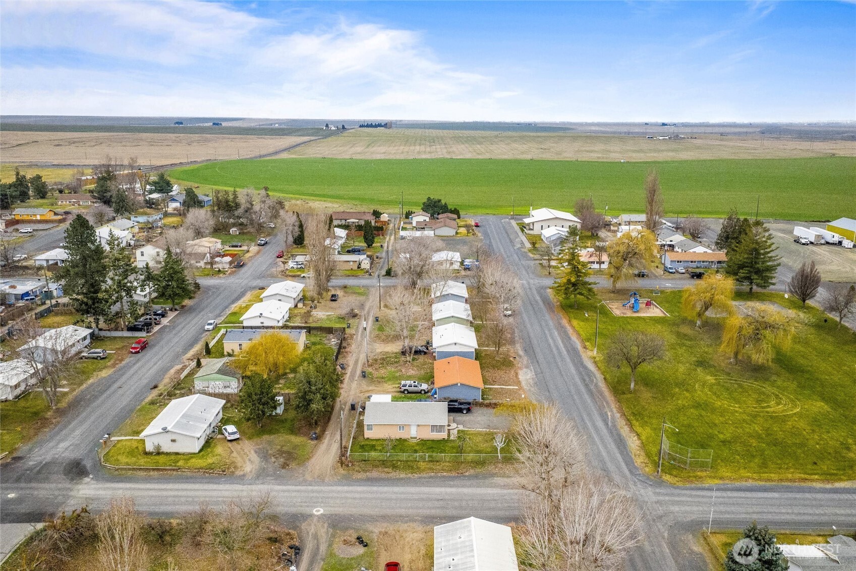 705 W 9th Street , Warden, WA 98857