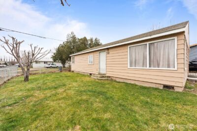 705 W 9th Street , Warden, WA 98857 - Photo 22
