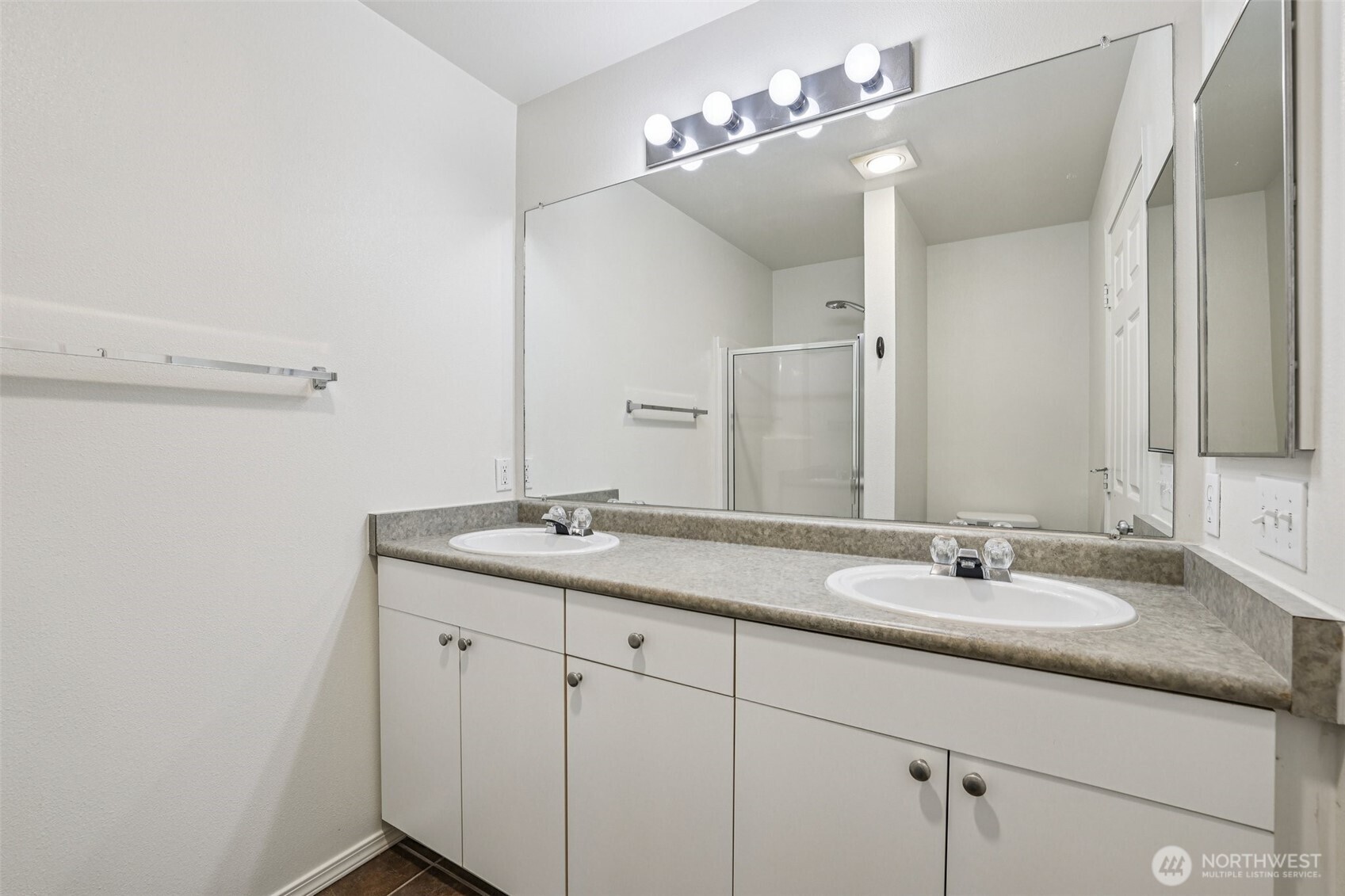 3116 164th Street SW #1005, Lynnwood, WA 98087