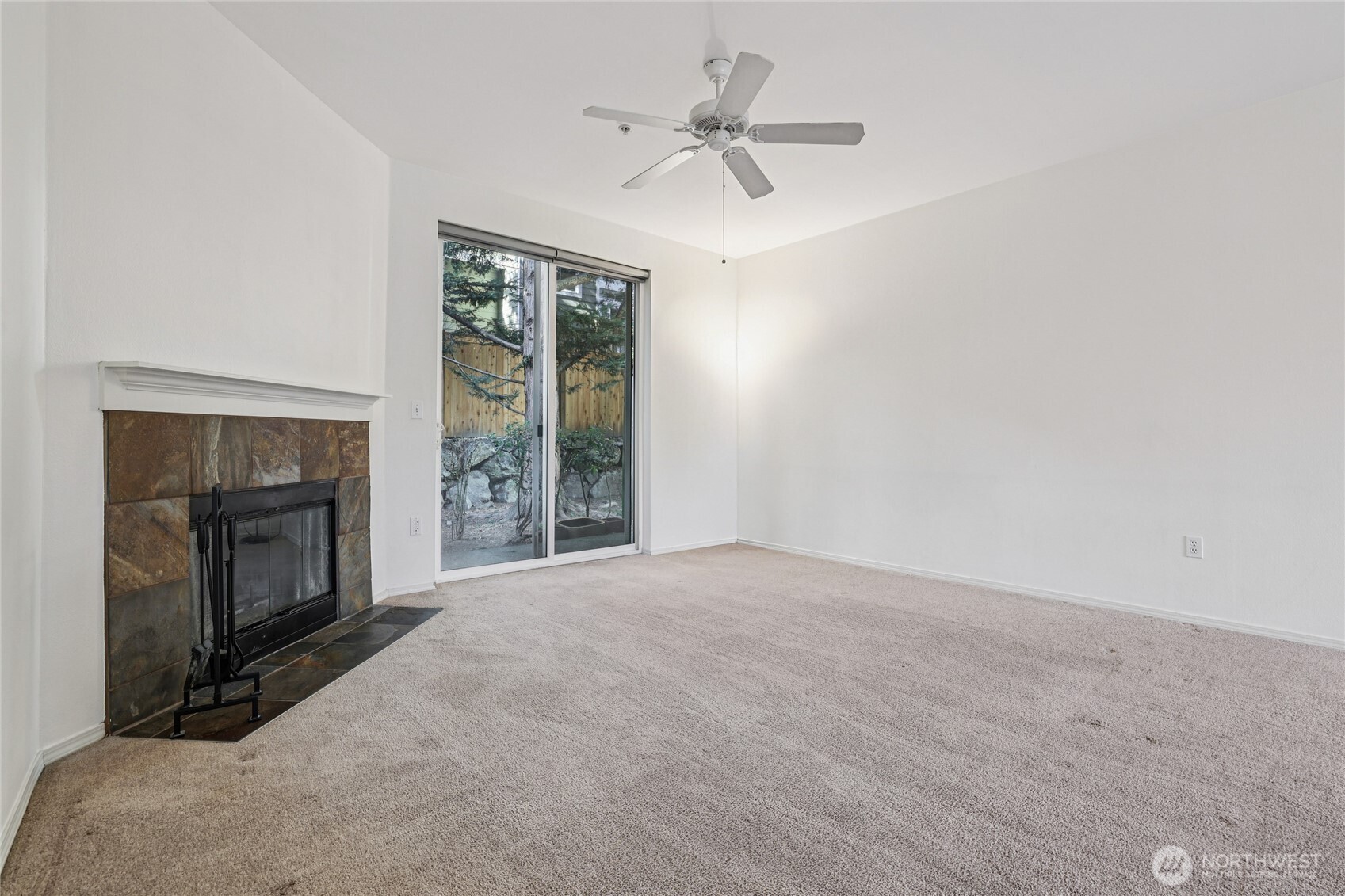 3116 164th Street SW #1005, Lynnwood, WA 98087