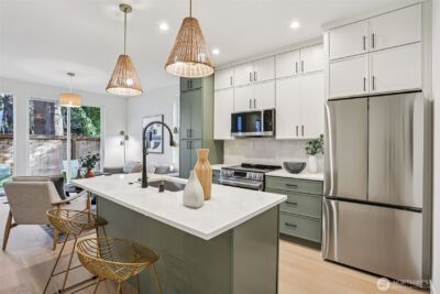 13748 Stone Avenue N, Seattle, WA 98133 - Photo 8