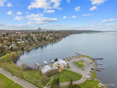 4233 S Bradford Street , Seattle, WA 98118 - Photo 4