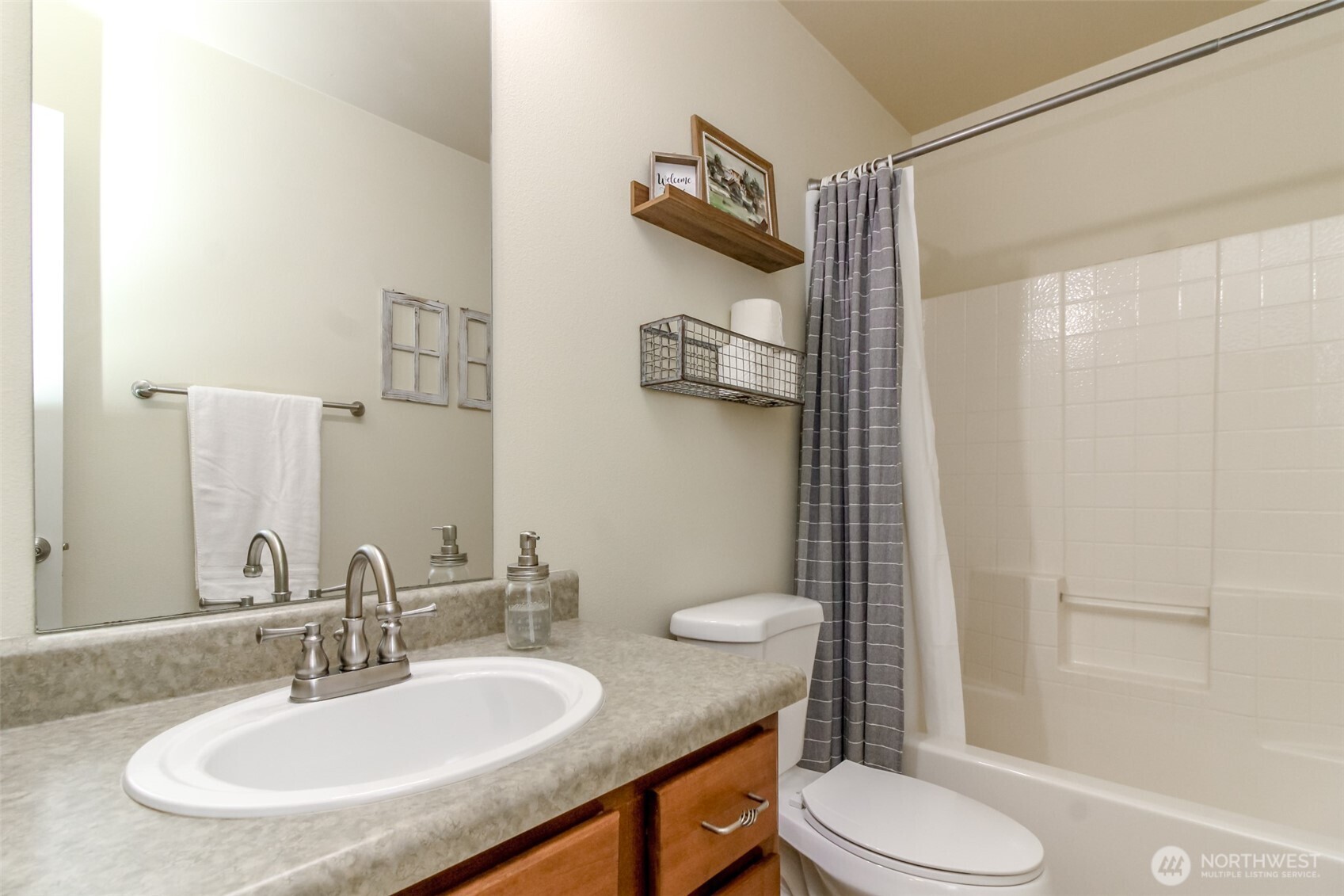 2211 119th Drive SE, Lake Stevens, WA 98258-7314