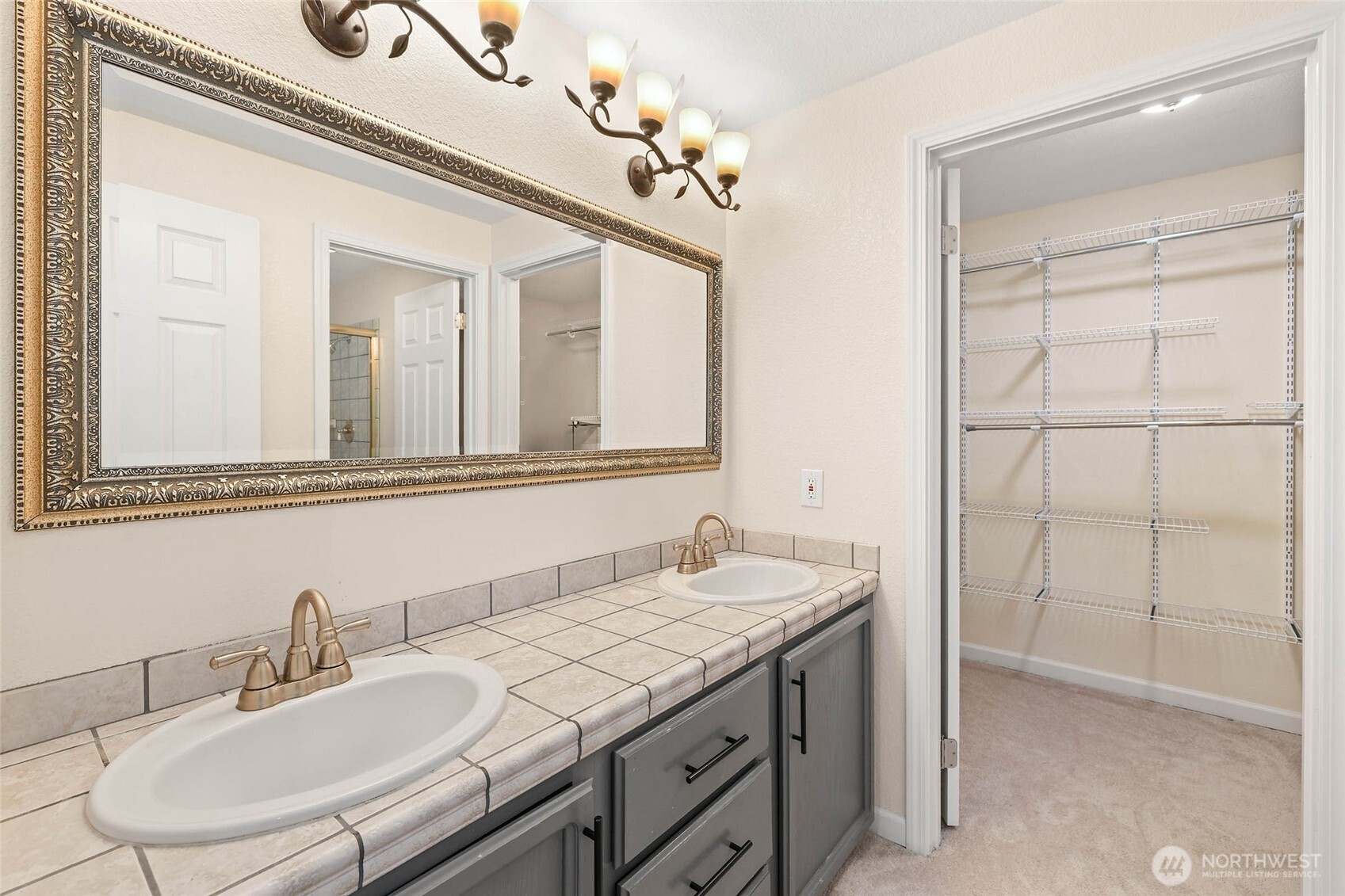 5610 S 296th Court , Auburn, WA 98001