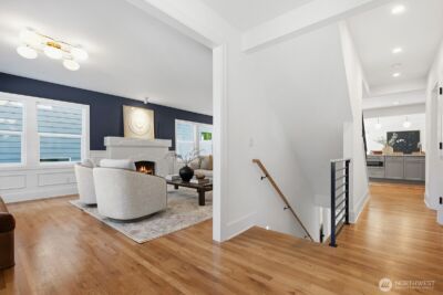 7511 41st Avenue NE, Seattle, WA 98115 - Photo 3