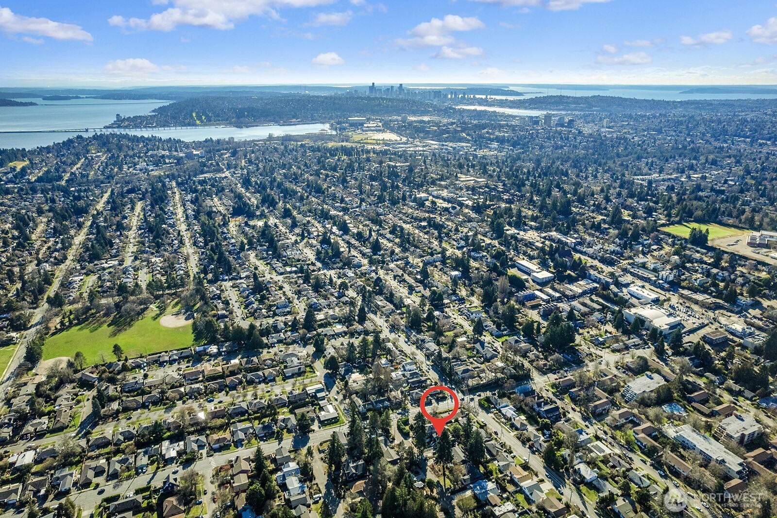 7511 41st Avenue NE, Seattle, WA 98115