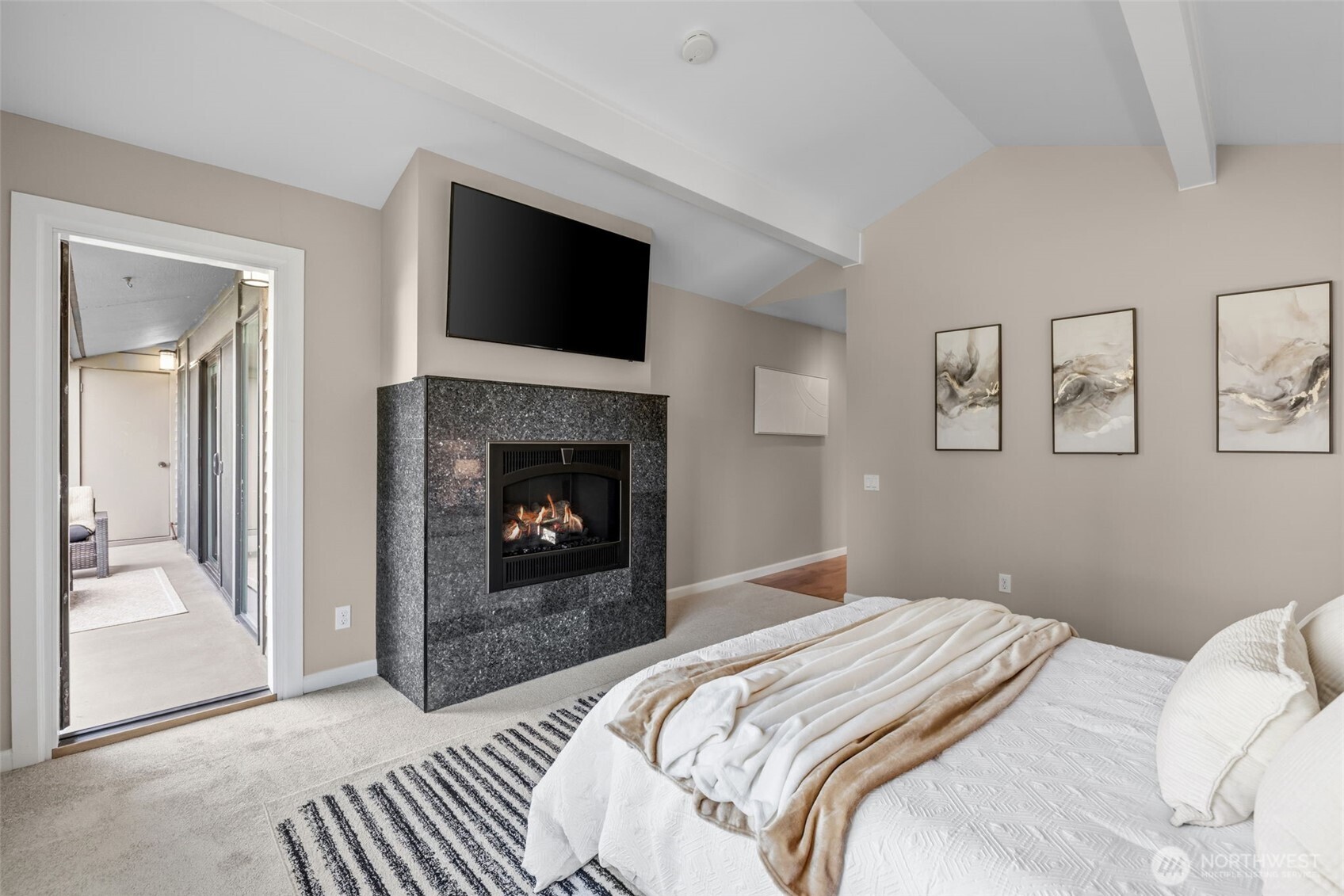 17434 NE 40Th Place #C-5, Redmond, WA 98052