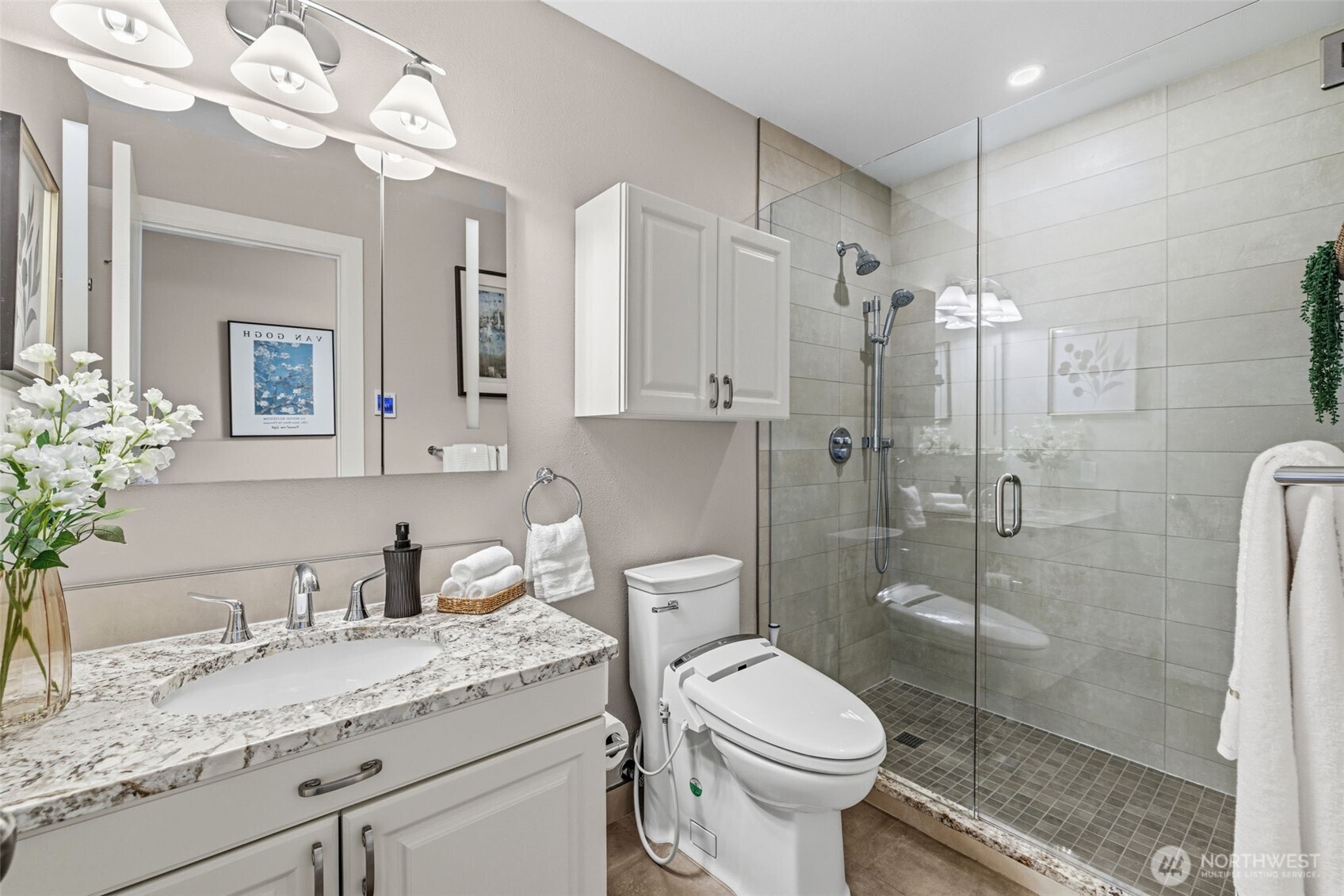 17434 NE 40Th Place #C-5, Redmond, WA 98052