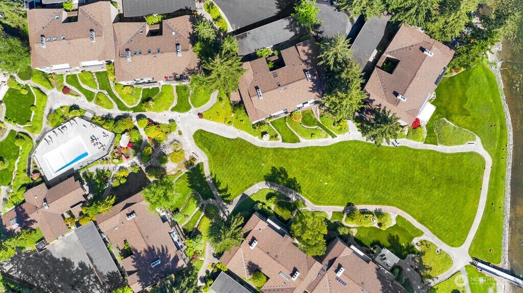 17434 NE 40Th Place #C-5, Redmond, WA 98052