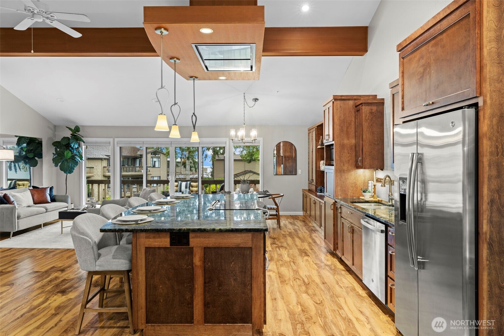 17434 NE 40Th Place #C-5, Redmond, WA 98052