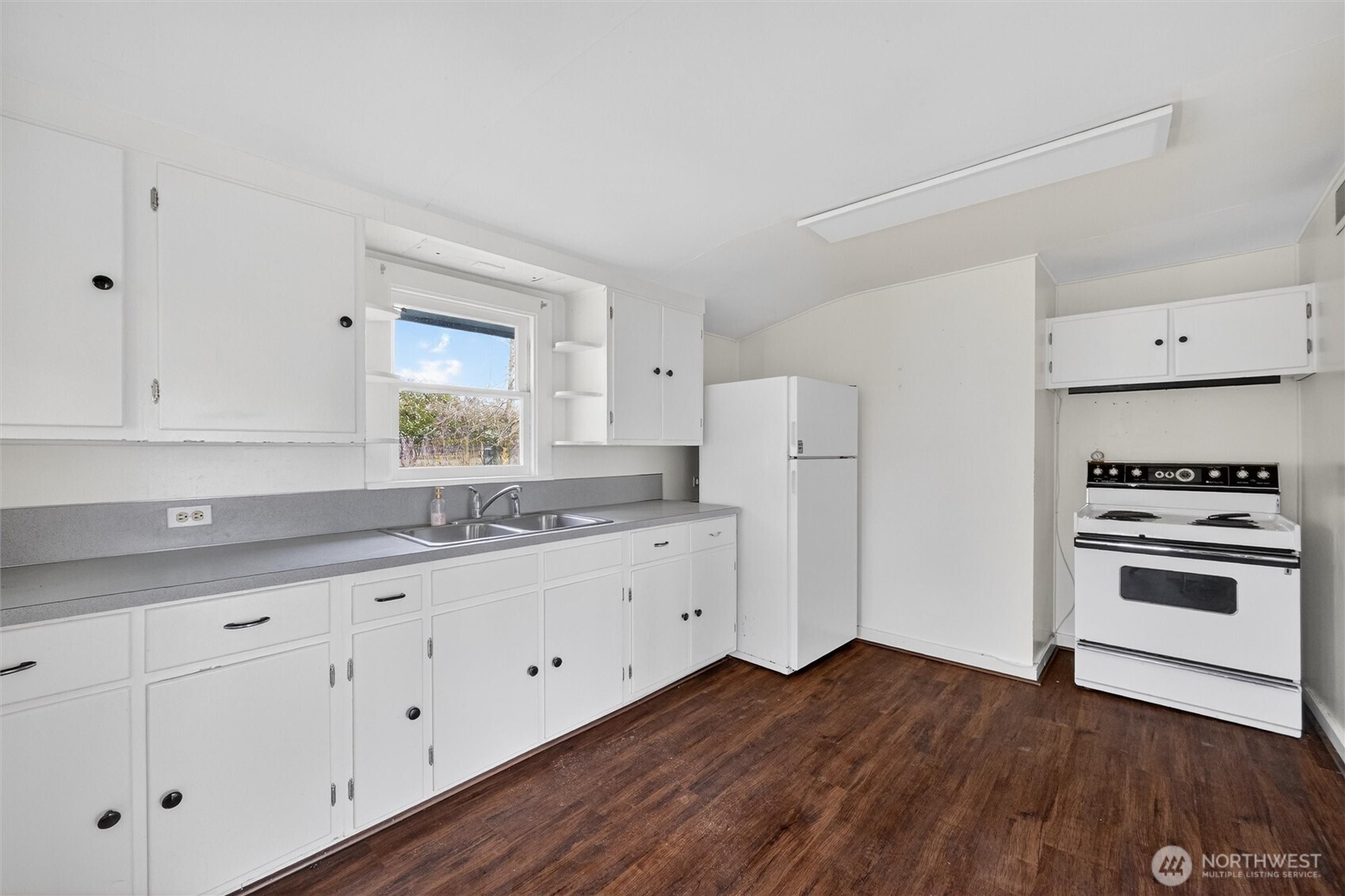 2030 Zylstra Road , Oak Harbor, WA 98277