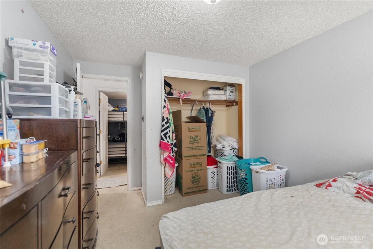 1751 S 43rd Street , Tacoma, WA 98418