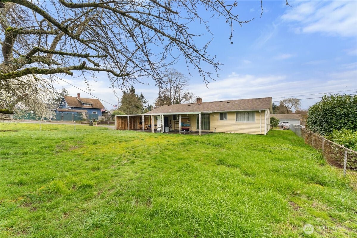 1751 S 43rd Street , Tacoma, WA 98418